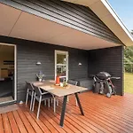 Akkar - 1-8km From The Sea By Interhome *