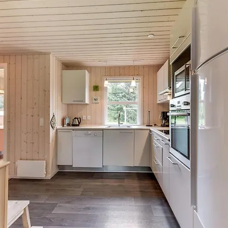 Akkar - 1-8km From The Sea By Interhome Nyaraló