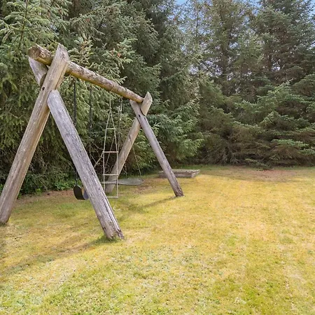 Akkar - 1-8km From The Sea By Interhome