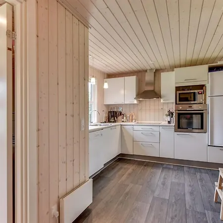 Holiday home Akkar - 1-8km From The Sea By Interhome